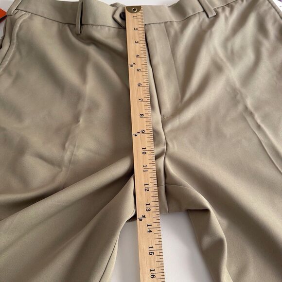 NEW $80‎ NWT IZOD XFG Swingflex Waist Golf Pants Khaki Beige  38x 30 Flat Front - Picture 6 of 16